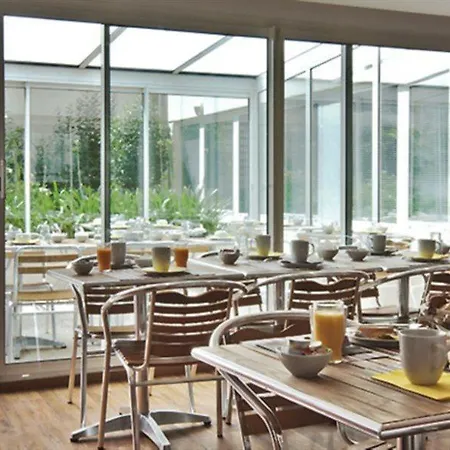 Adagio Access Prado Perier 3* Marseilles